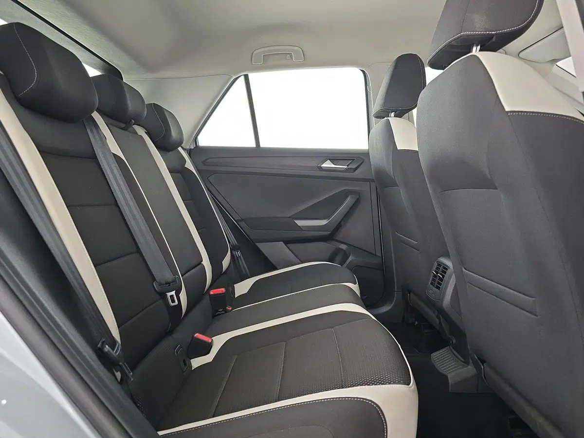 Volkswagen T-Roc usata a Cuneo (13)