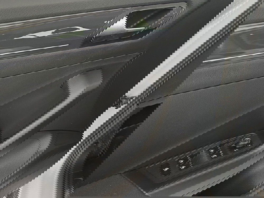 Volkswagen T-Roc usata a Cuneo (16)