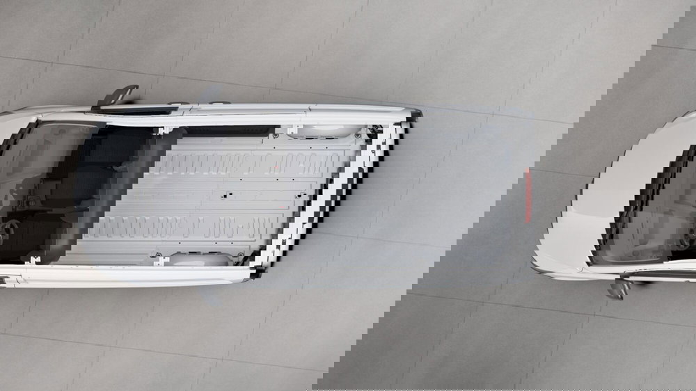 Mercedes-Benz Vito nuova a Milano (9)