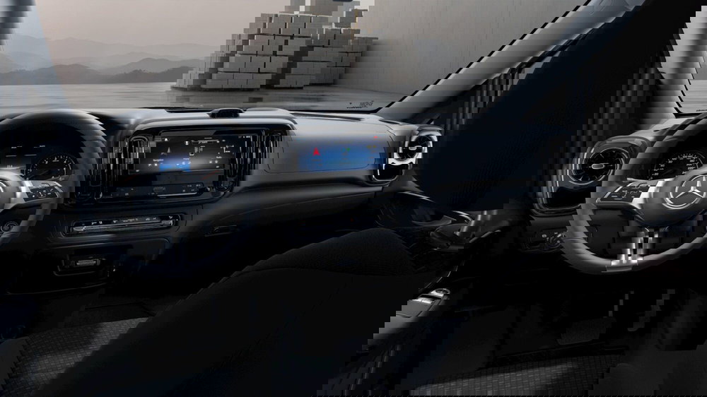 Mercedes-Benz Vito nuova a Milano (5)