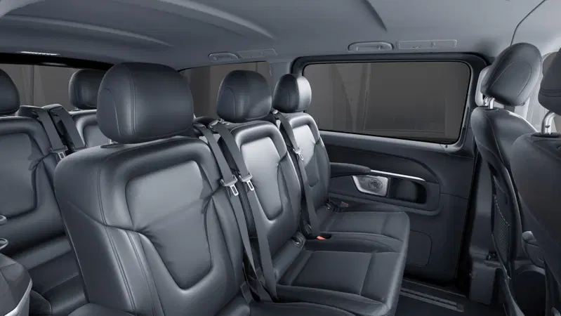 Mercedes-Benz Classe V nuova a Milano (7)