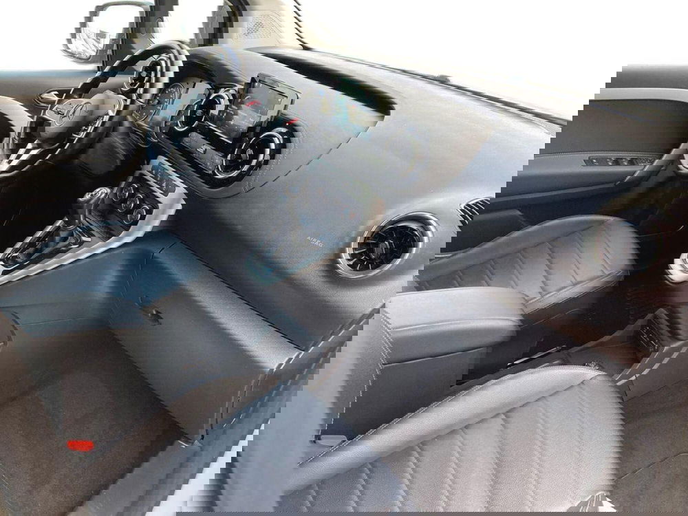 Mercedes-Benz Classe B usata a Milano (15)