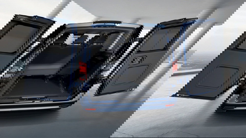 Mercedes-Benz Vito nuova a Milano (8)