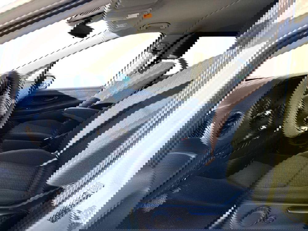 Mercedes-Benz Vito usata a Milano (10)