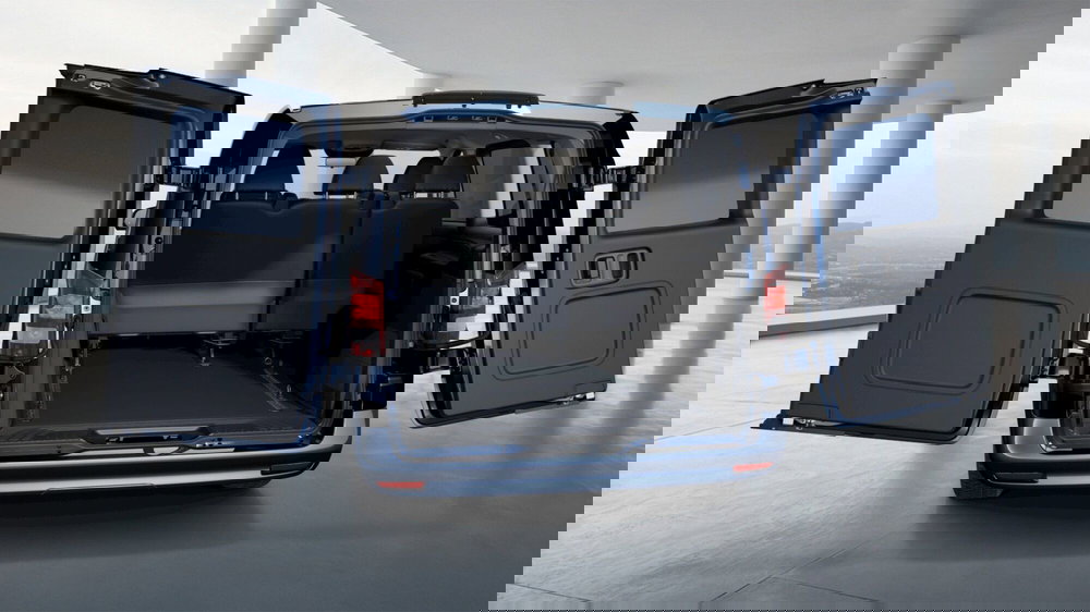 Mercedes-Benz Vito nuova a Milano (8)