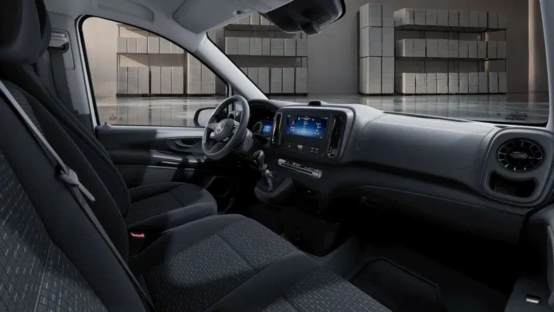 Mercedes-Benz Vito nuova a Milano (6)