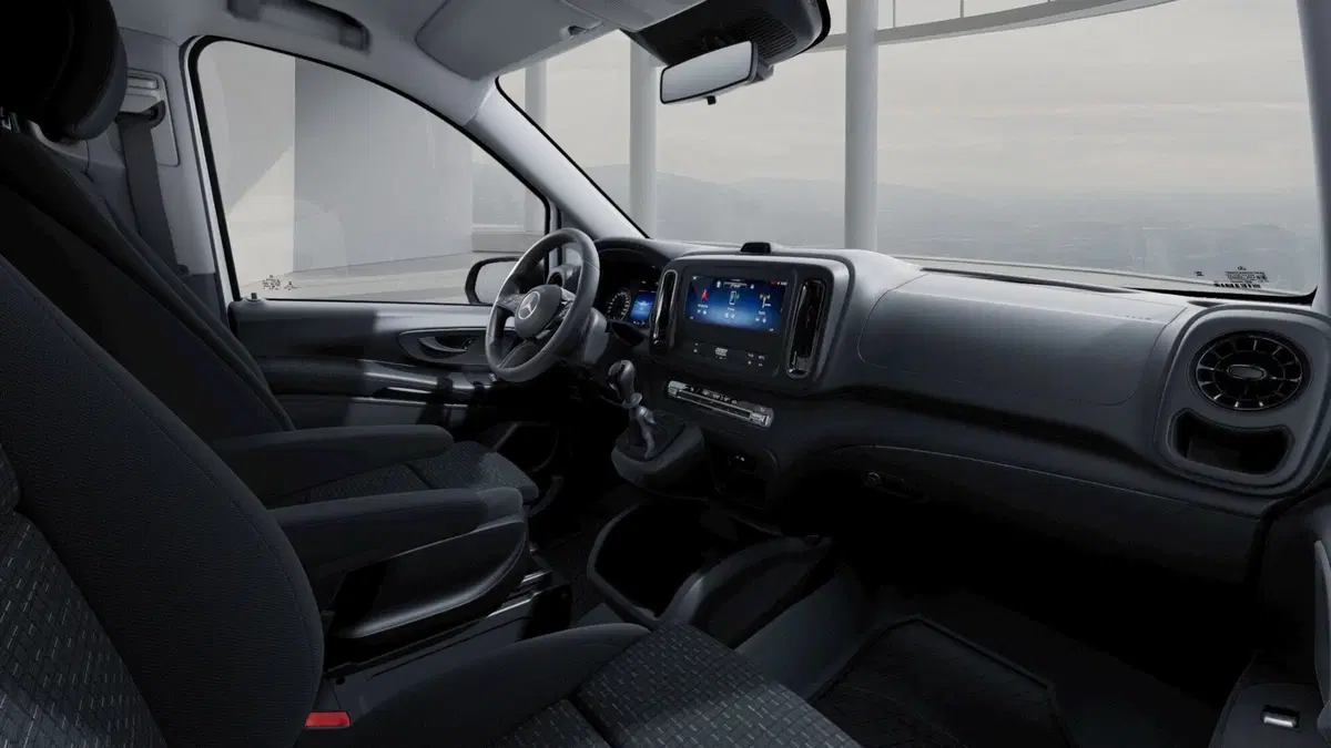 Mercedes-Benz Vito nuova a Milano (6)
