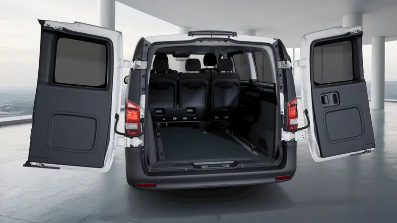 Mercedes-Benz Vito nuova a Milano (8)