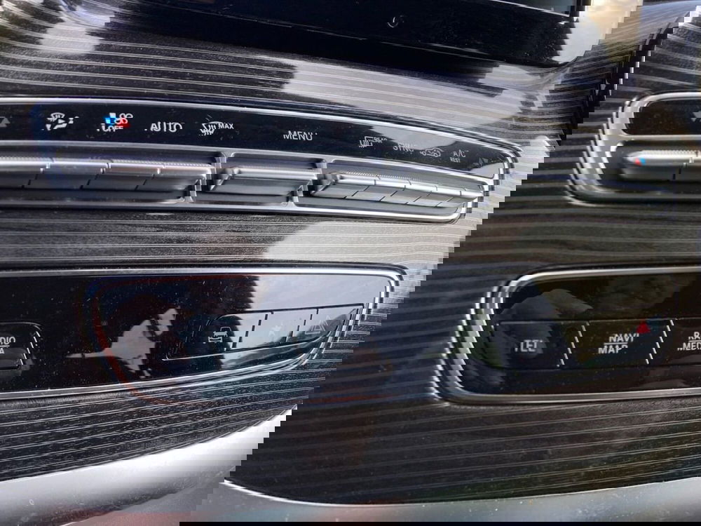 Mercedes-Benz Classe V usata a Milano (14)