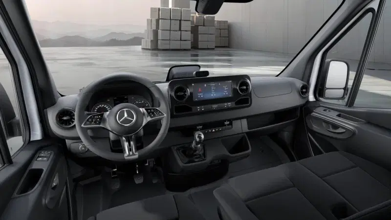 Mercedes-Benz Sprinter nuova a Milano (8)