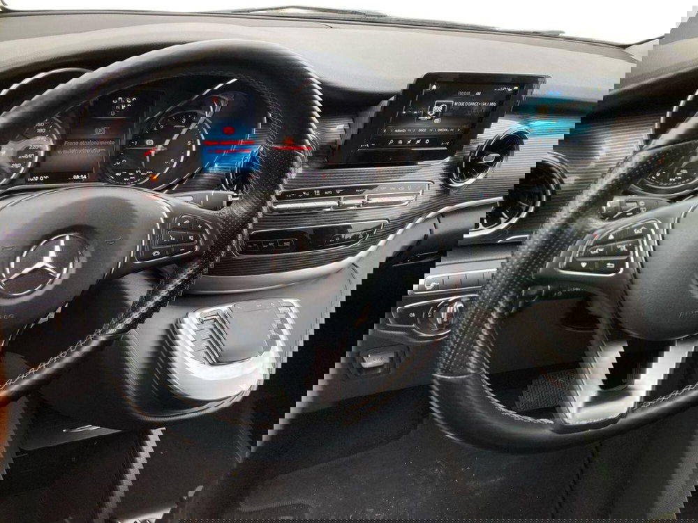 Mercedes-Benz Classe V usata a Milano (11)