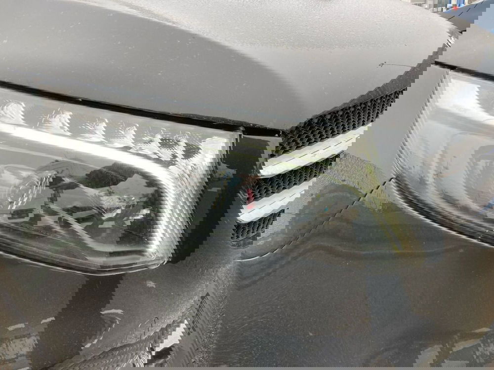 Mercedes-Benz Classe V usata a Milano (7)