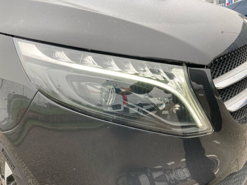 Mercedes-Benz Classe V usata a Milano (7)