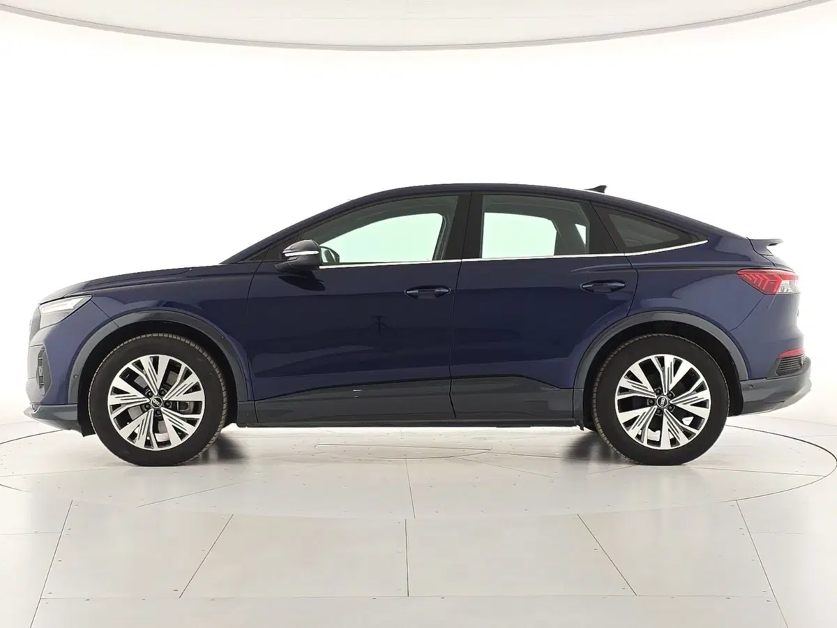 Audi Q4 Sportback usata a Cuneo (3)
