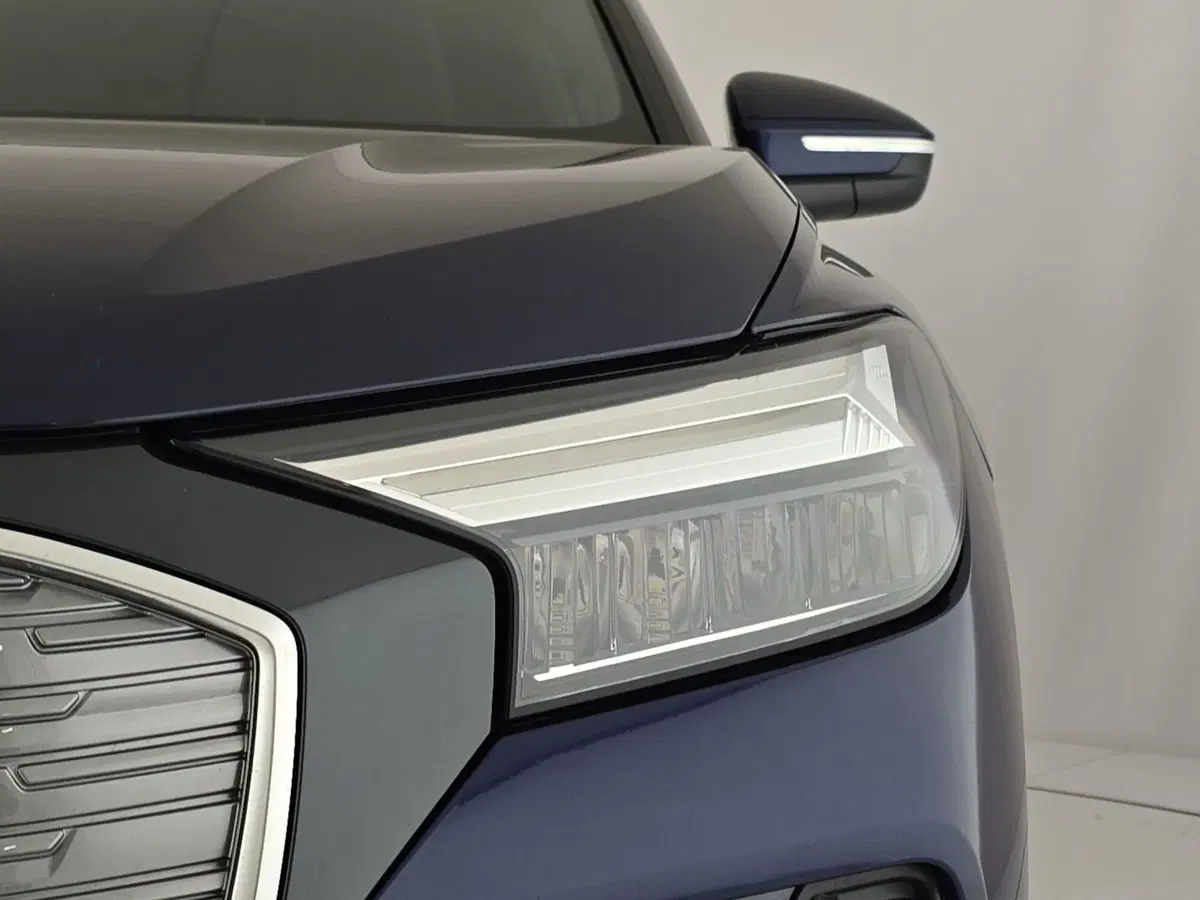 Audi Q4 Sportback usata a Cuneo (6)