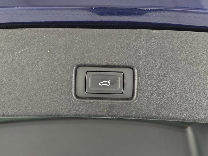 Audi Q4 Sportback usata a Cuneo (9)