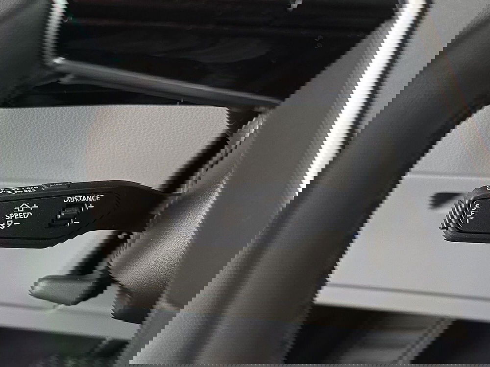 Audi e-tron usata a Asti (20)