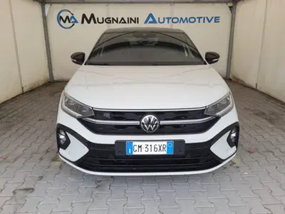 Volkswagen Taigo 1.0 TSI 110 CV DSG R-Line del 2023 usata a Firenze