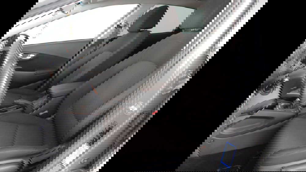 Hyundai Kona usata a Palermo (8)