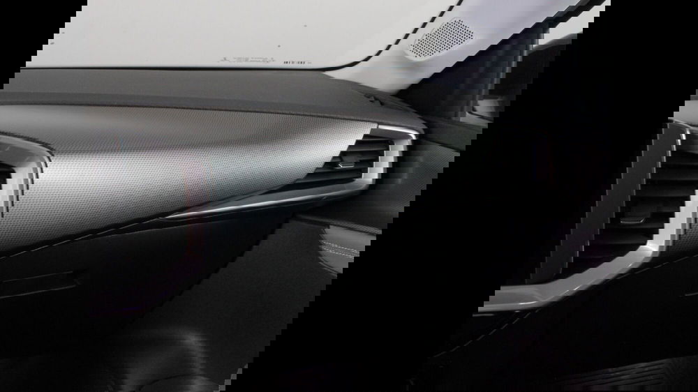 Opel Mokka usata a Palermo (12)