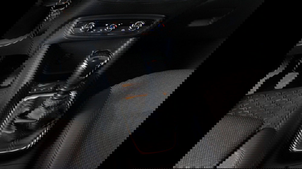 Opel Crossland usata a Palermo (14)