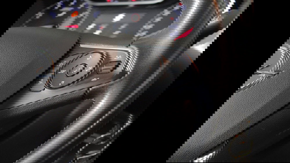 Opel Crossland usata a Palermo (18)