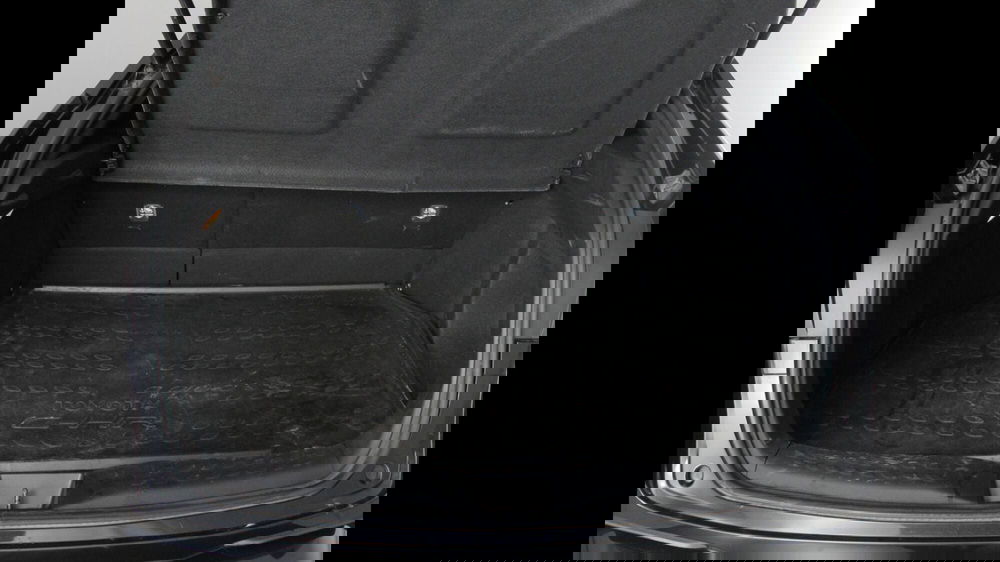 Toyota Toyota C-HR usata a Palermo (11)