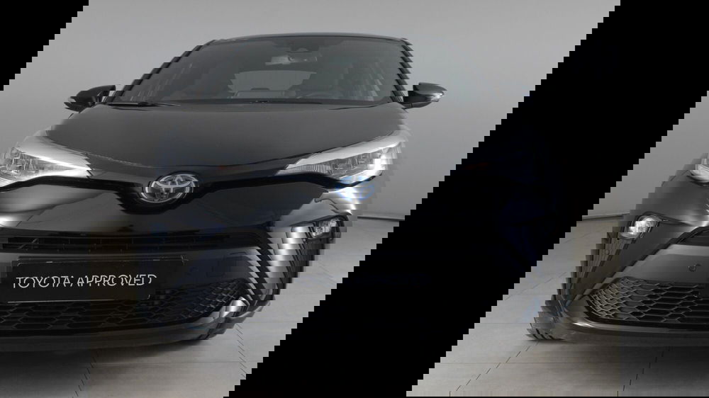 Toyota Toyota C-HR usata a Palermo (5)