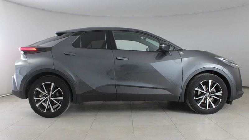 Toyota Toyota C-HR usata a Palermo (14)
