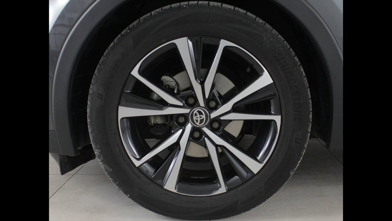 Toyota Toyota C-HR usata a Palermo (15)