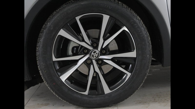 Toyota Toyota C-HR usata a Palermo (14)