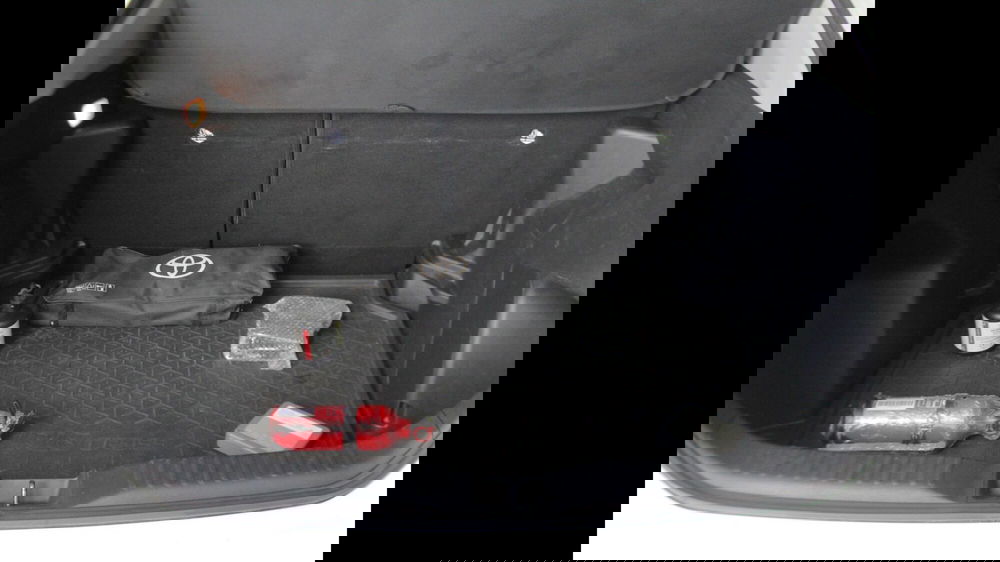 Toyota Yaris Cross usata a Palermo (11)