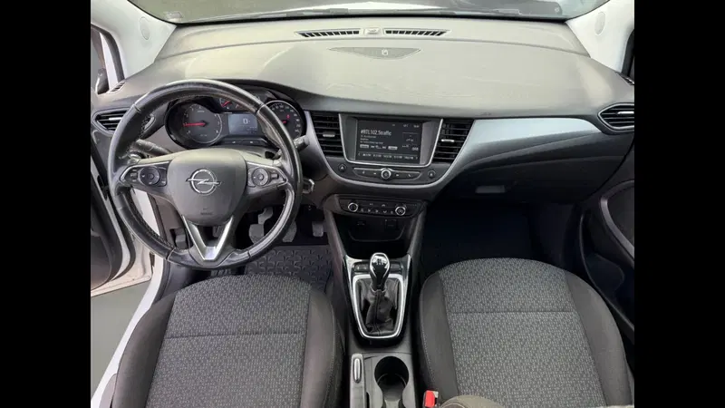 Opel Crossland usata a Palermo (8)