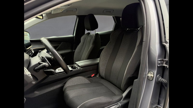 Peugeot 3008 usata a Palermo (10)