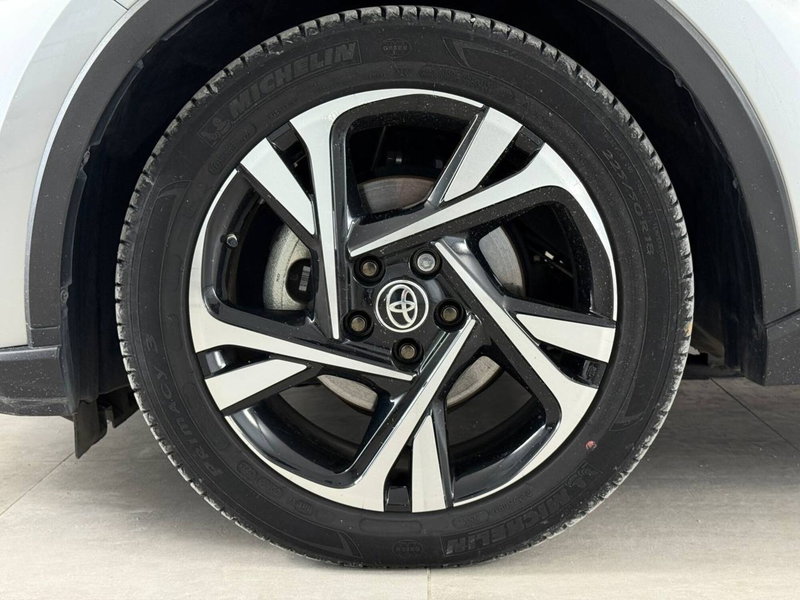 Toyota Toyota C-HR usata a Palermo (15)