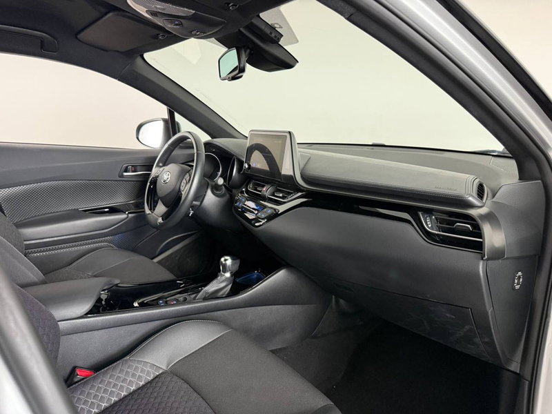 Toyota Toyota C-HR usata a Palermo (6)