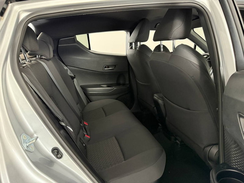 Toyota Toyota C-HR usata a Palermo (8)