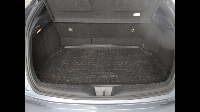 Toyota Toyota C-HR usata a Palermo (11)