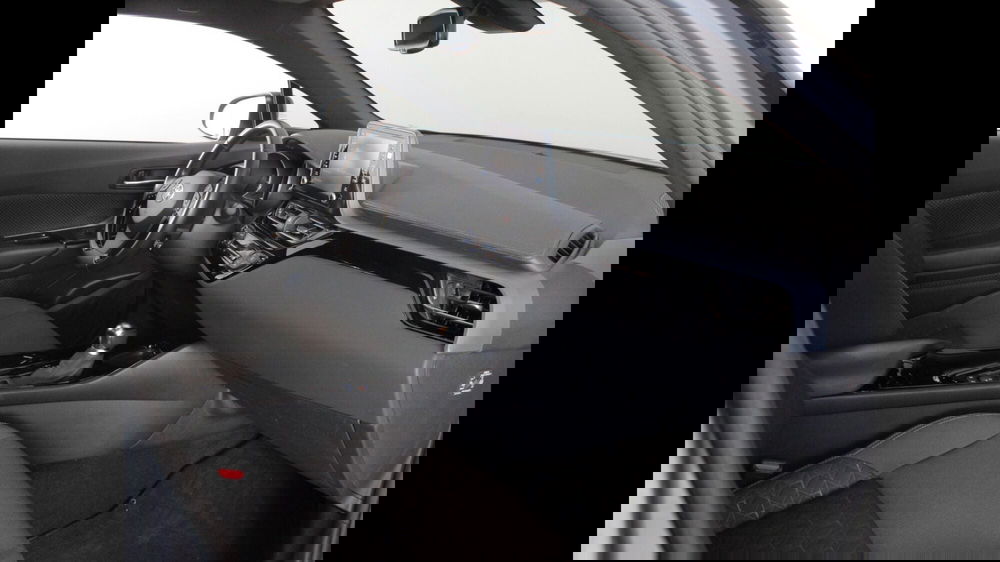Toyota Toyota C-HR usata a Palermo (6)