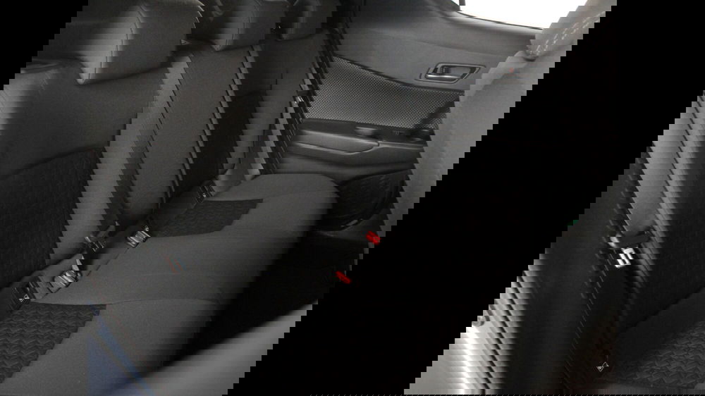 Toyota Toyota C-HR usata a Palermo (8)