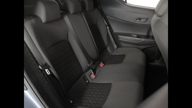 Toyota Toyota C-HR usata a Palermo (8)