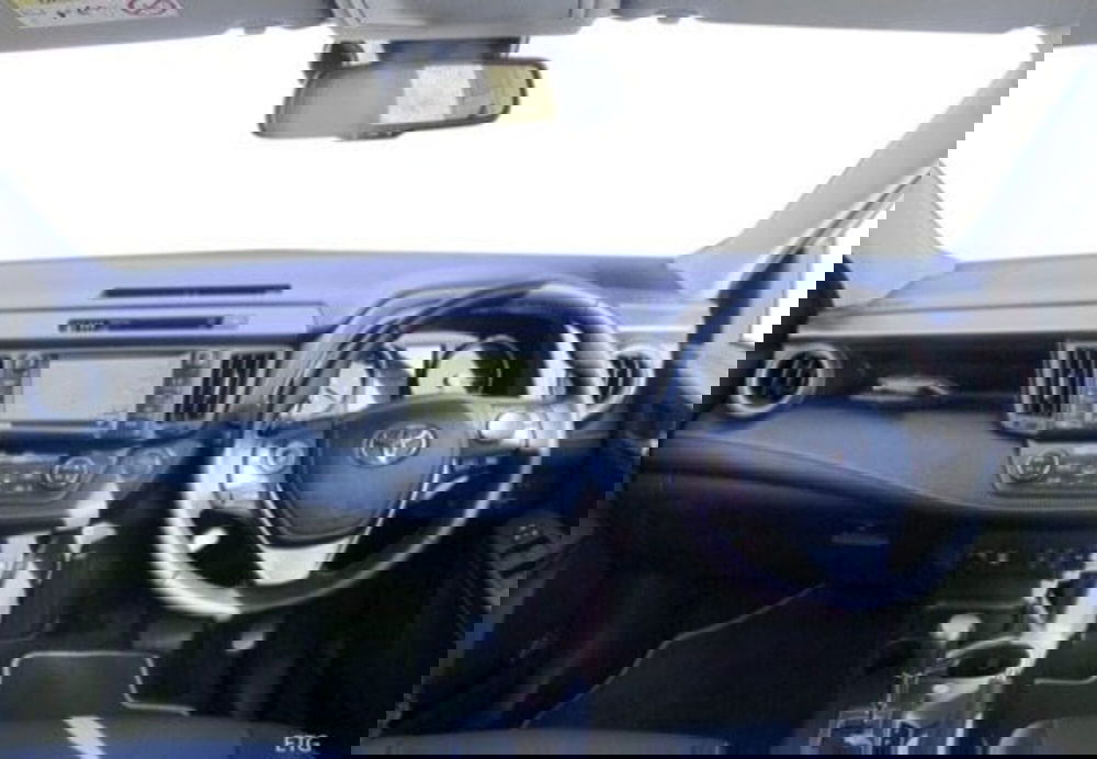 Toyota Rav4 usata a Palermo (11)