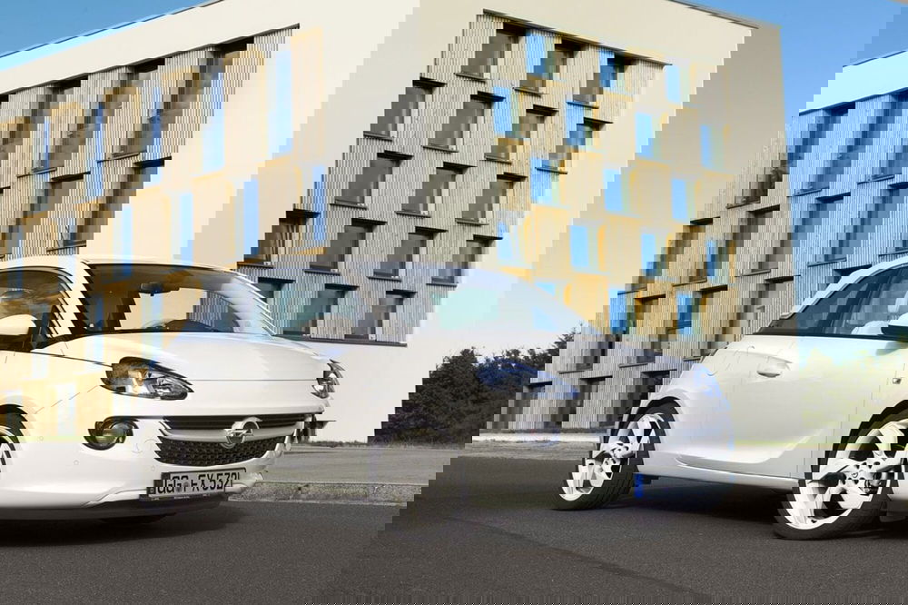 Opel Adam usata a Palermo (4)