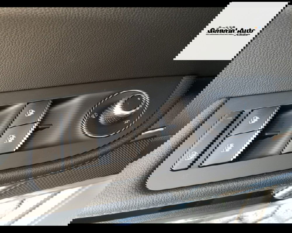 Alfa Romeo Giulia usata a Lucca (20)