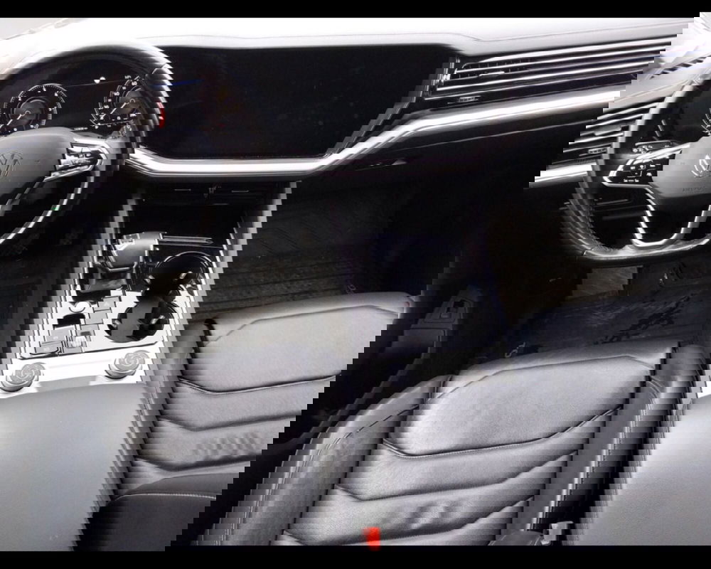 Volkswagen Touareg usata a Ravenna (10)