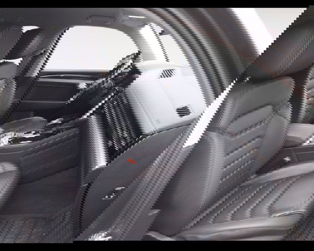 Volkswagen Touareg usata a Ravenna (15)