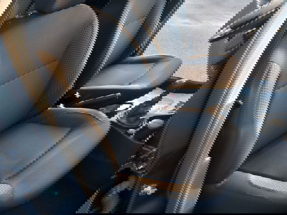 Dacia Duster usata a Lucca (12)