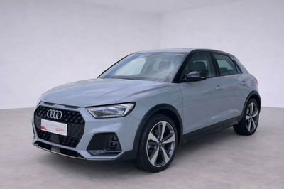 Audi A1 citycarver 30 TFSI Identity Contrast del 2023 usata a Martina Franca