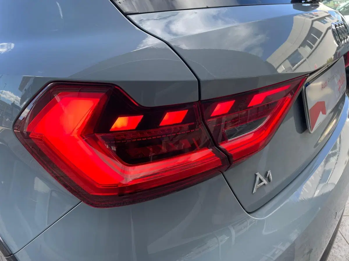 Audi A1 usata a Taranto (4)