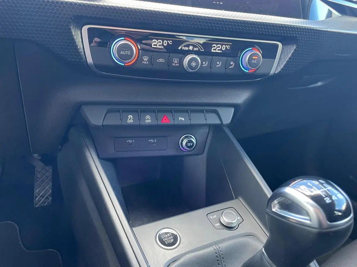 Audi A1 usata a Taranto (9)